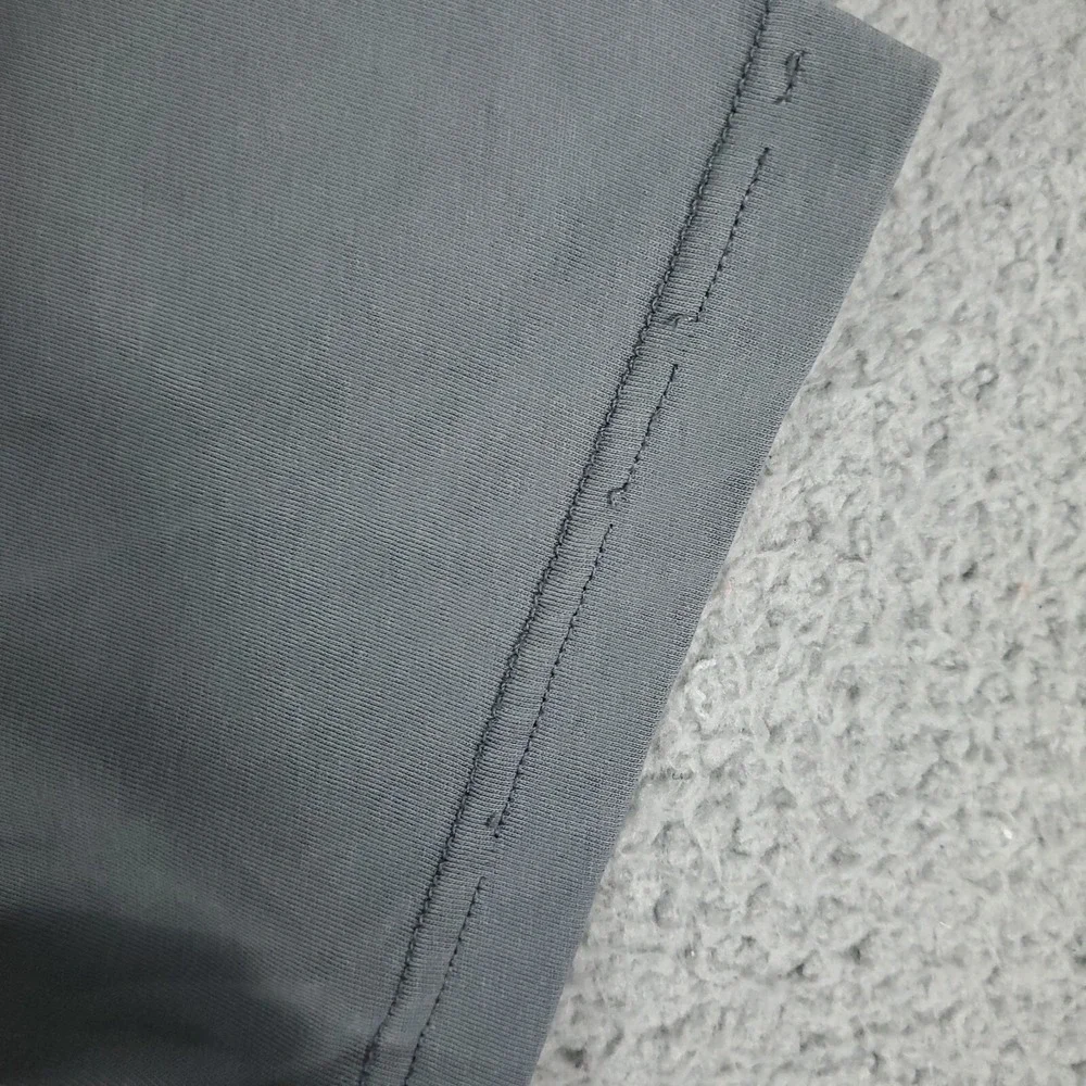 Nike Rise As One Gray Dri Fit Casual Short Sleeve T-Shirt Mens Size Medium - Picture 9 of 10